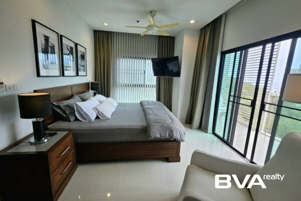 condo for sale Pratumnak Axis