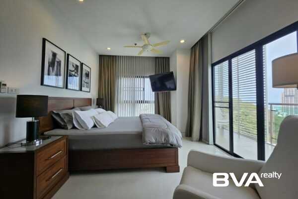 condo for sale Pratumnak Axis