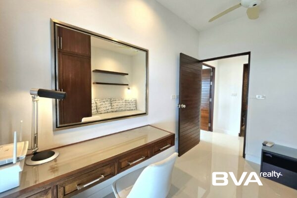 condo for sale Pratumnak Axis
