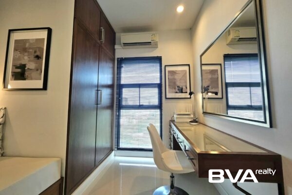 condo for sale Pratumnak Axis