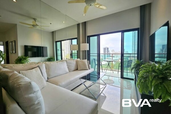 condo for sale Pratumnak Axis